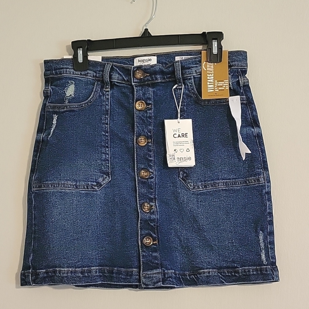 Kensie Jeans Skirt 👖 😍